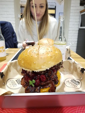 Burger Store Lublin, Author: Wojtek Kaczmarczyk