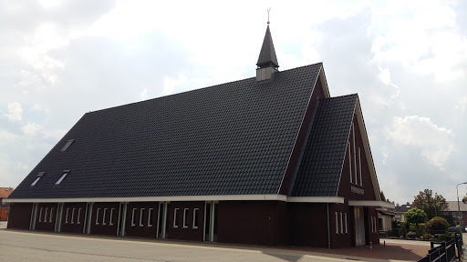 Restored Reformed Church in Rhenen Achterberg Gallery - Netherlands