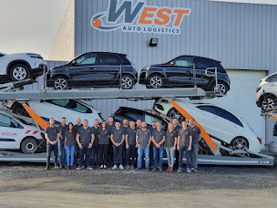 Photo n°4 de West Auto Logistics à Saint-Amand-Villages (Société de transport routier)