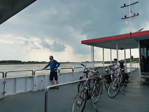 Tiel-Wamel Ferry - Wamel terminal