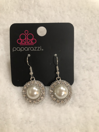 BeDazzledwithDeb - Visual