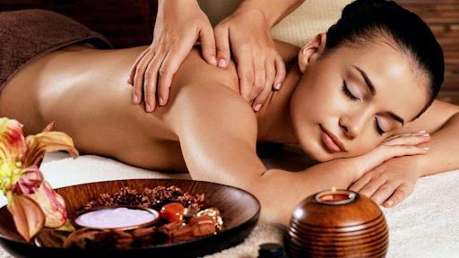 Massage Therapist Thaimassage