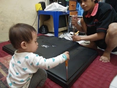 Photos of berkah elektronik service . tv crt.lcd.led.plasma.kulkas.mesin cuci.