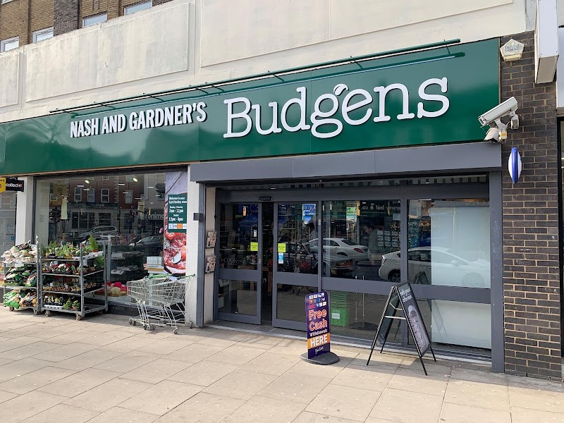 Budgens of East Finchley photo 2