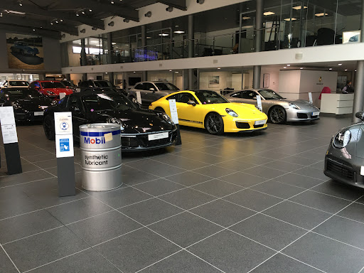 Centre Porsche Annecy - Thumbnail