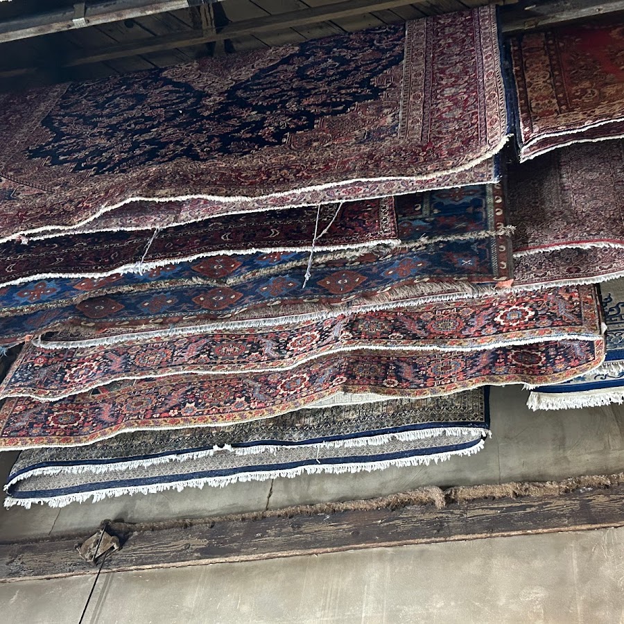 Martinous Rugs