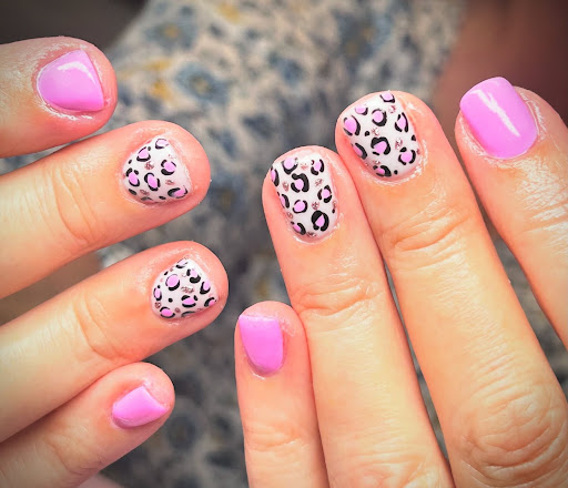 In The Aspen Woods Salon & Spa - Thumbnail