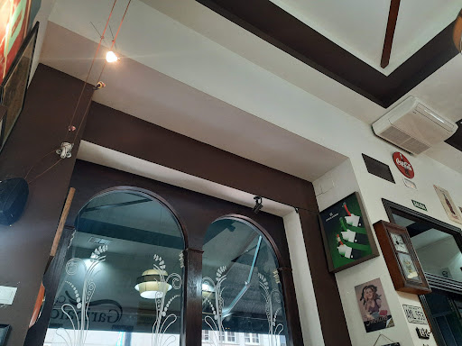 Café Bar Garibaldi Logo