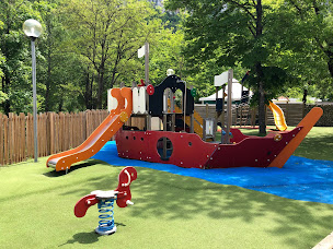 Photo n°7 de Flower Camping Le Peyrelade à Rivière-sur-Tarn (Agence de location de mobile homes)