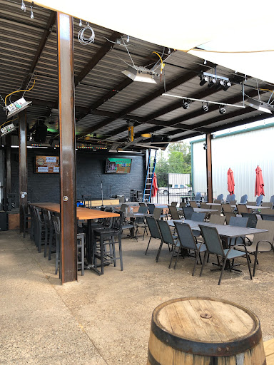 Kickback's Backyard - Visual