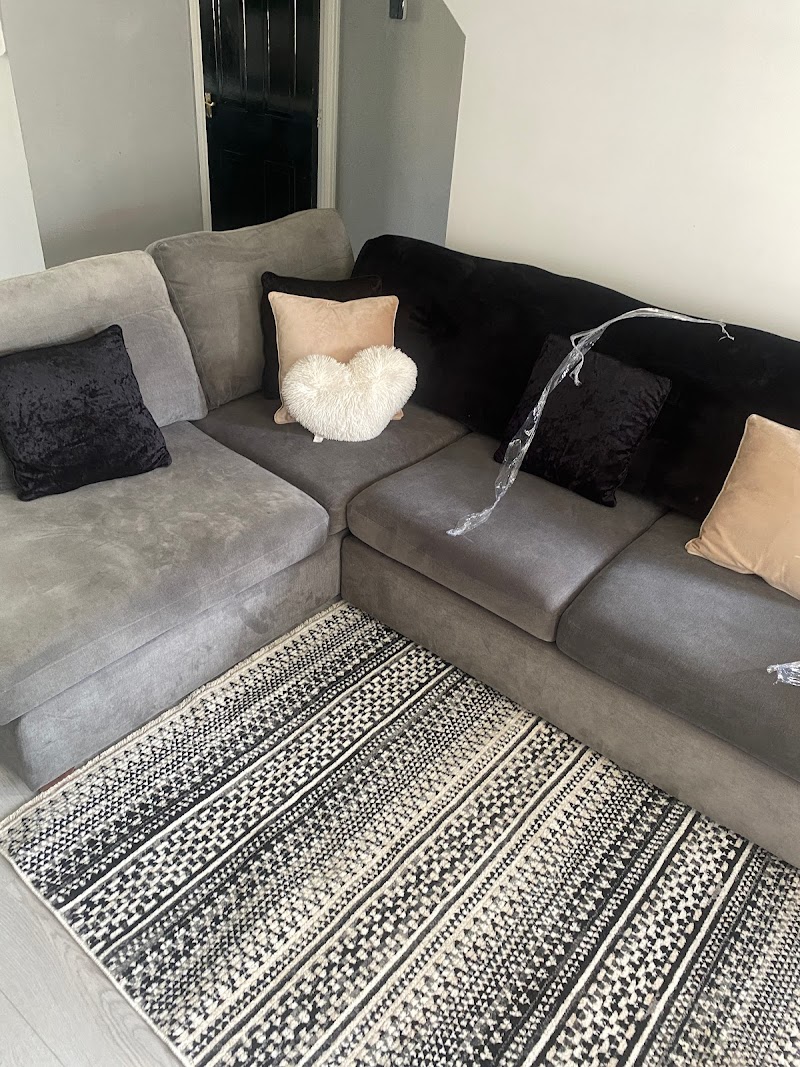 Lux Darlington Townhouse photo 3