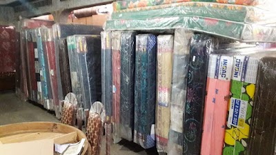home-goods-store