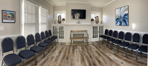 Divine Family Wellness + Urgent Care - Thumbnail