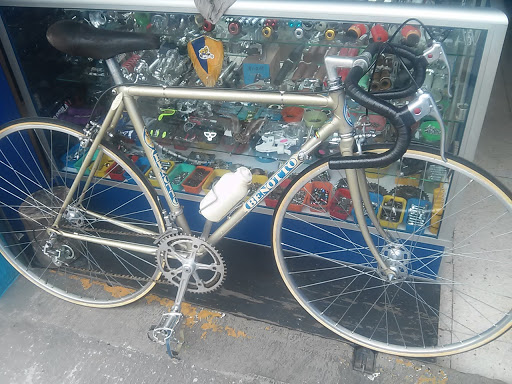 Taller de Bicicletas Servicio Martínez Gallery - Mexico