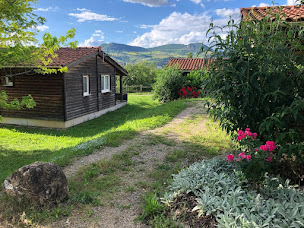 Photo n°10 de Les Chalets de Millau à Millau (Gîte)
