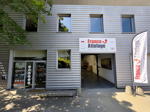 FRANCE ATTELAGE Centre de pose DARDILLY