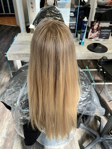 HAIRday's - Thumbnail