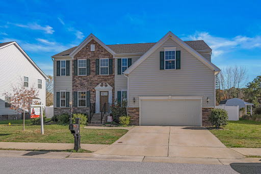 Janay L. Richardson; Realtor