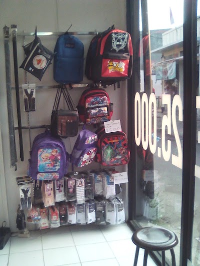 Photos of IBRAHIM TOKO SANDAL SEPATU & KOST HARIAN 20.000