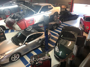 Photo n°2 de Technic Motor's à Saint-Georges-sur-Moulon (Atelier de réparation automobile)