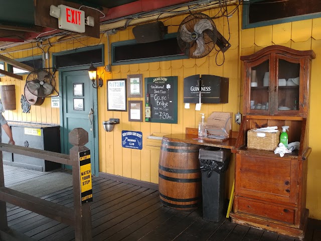 The Field Irish Pub & Eatery