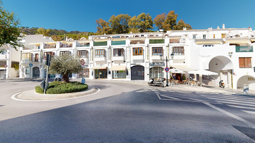 Real Estate Agents | Target Estates Spain