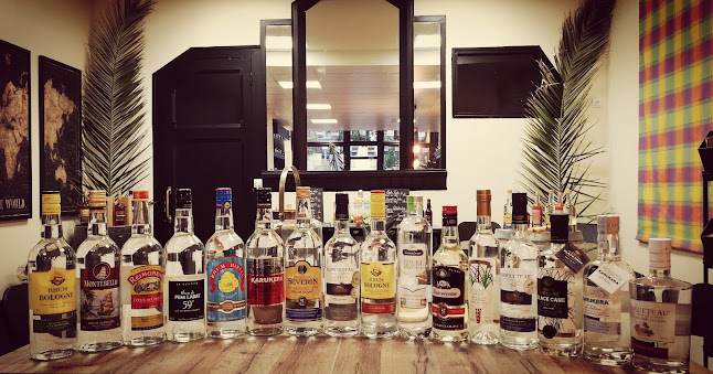 Commentaires et avis sur Officine A Rhum