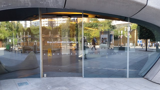 Roca London Gallery