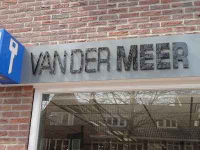 Safe & Secure Van der Meer