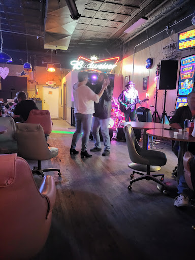 Ski’s Bar & Grill