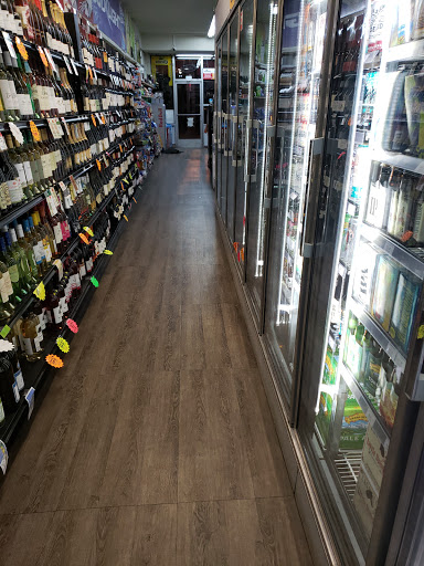 Healdsburg Liquor and market - Thumbnail