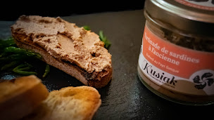 Photo n°14 de Kusiak à Ciboure (Conserverie)