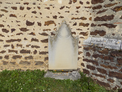 Église Saint-Médard de Charbuy - Thumbnail