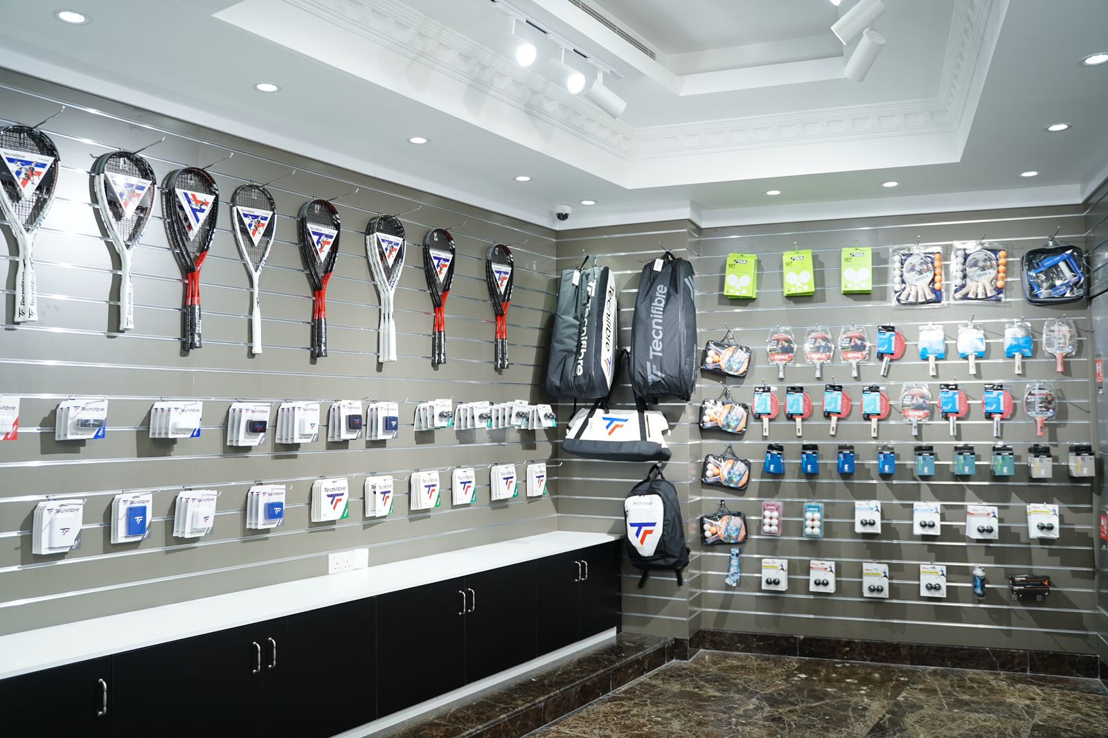AL RAED SPORTS - RACKET SPORTS STORE - صورة 2