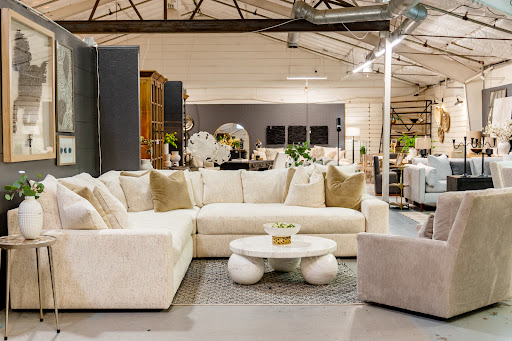 The Rustic Warehouse - Visual