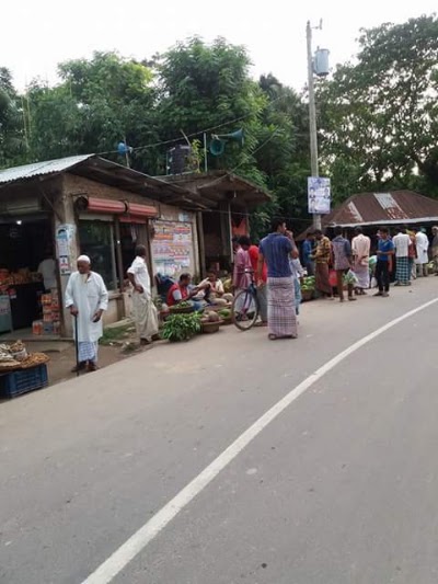 Photos of Olatoli Bazar Bus Stop