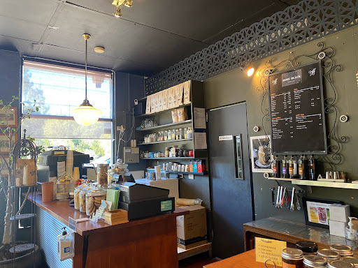 Moss Black Cafe - Thumbnail