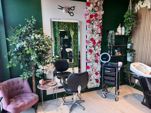 Beautique Hair & Beauty Salon