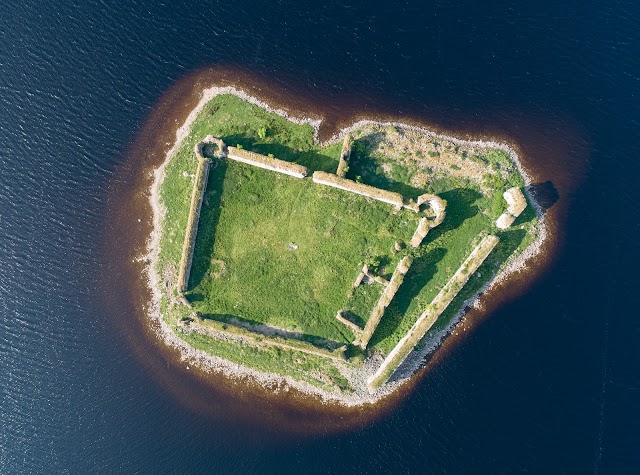 lochindorb castle