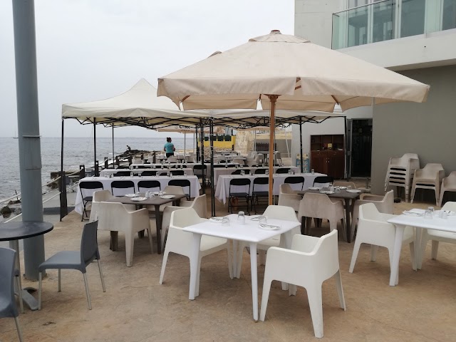 The Exiles Beach Club