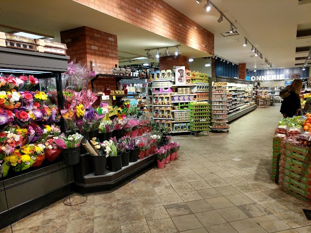 Metro Westmount