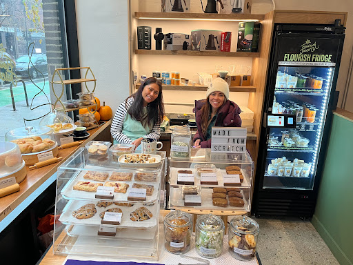Tropicake Chicago Bakery - Thumbnail