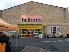 Halfords leeds