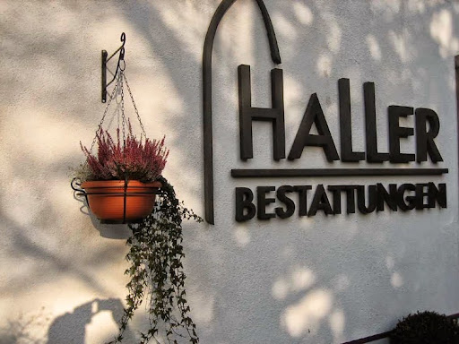Bestattungshaus Haller - Stuttgart Rot - Thumbnail
