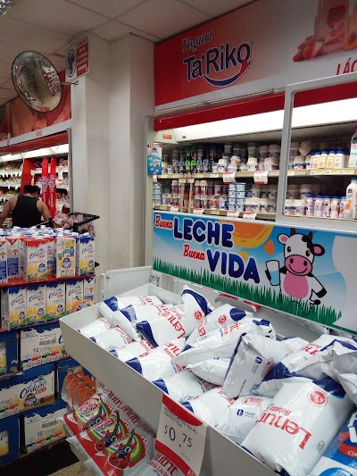 Photos of T&Iacute;A El Trebol