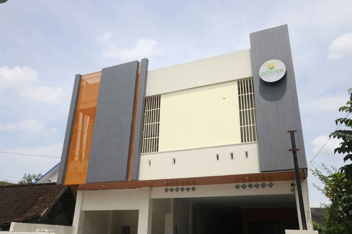 Gosyen Family Residence
