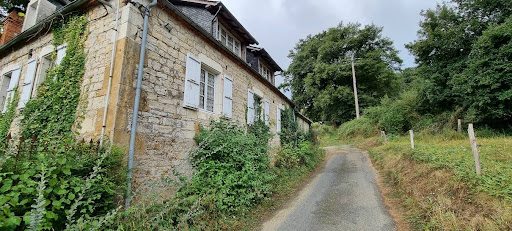 Photo de Sous la Glycine, chambre d'hôtes avec jacuzzi à Cressensac (46600)