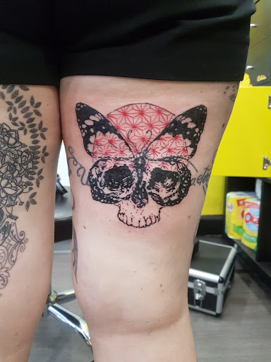 Libertalia tattoo shop - Thumbnail