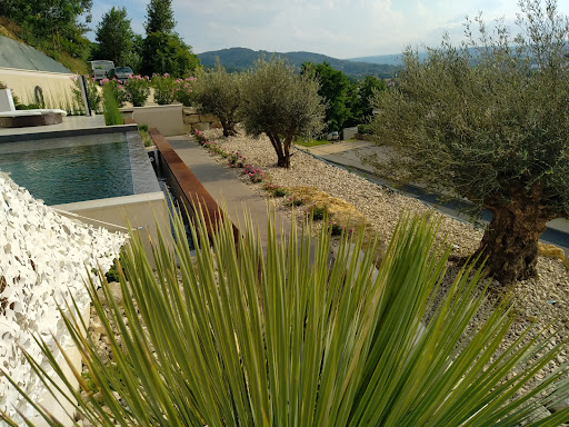 Photo de BOUCHER Piscines & Paysages / Aménagement & Pépinière à Meyrieu-les-Étangs (38440)
