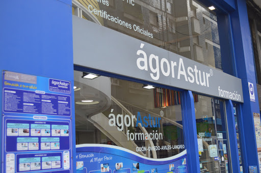 Agorastur Formación